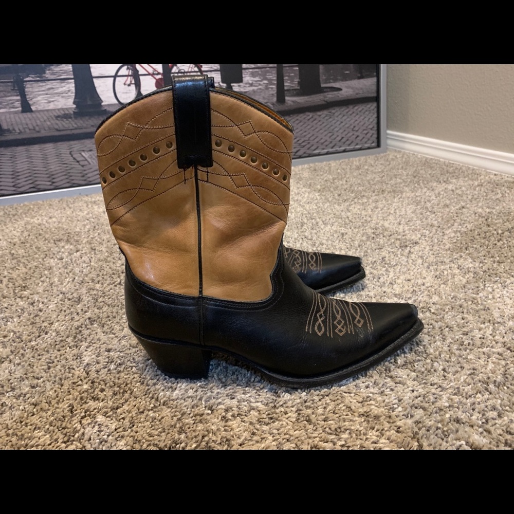 Tan and black Frye cowboy boot